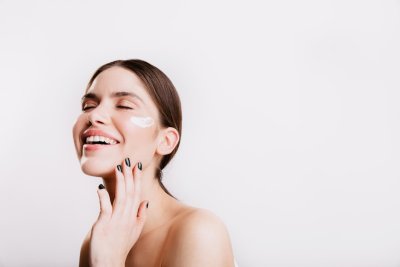 Anti-aging is voorbij, je huid wil nu iets anders